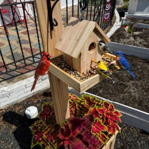 16"x 16" Cedar Birdhouse Fedder / Flower Planter